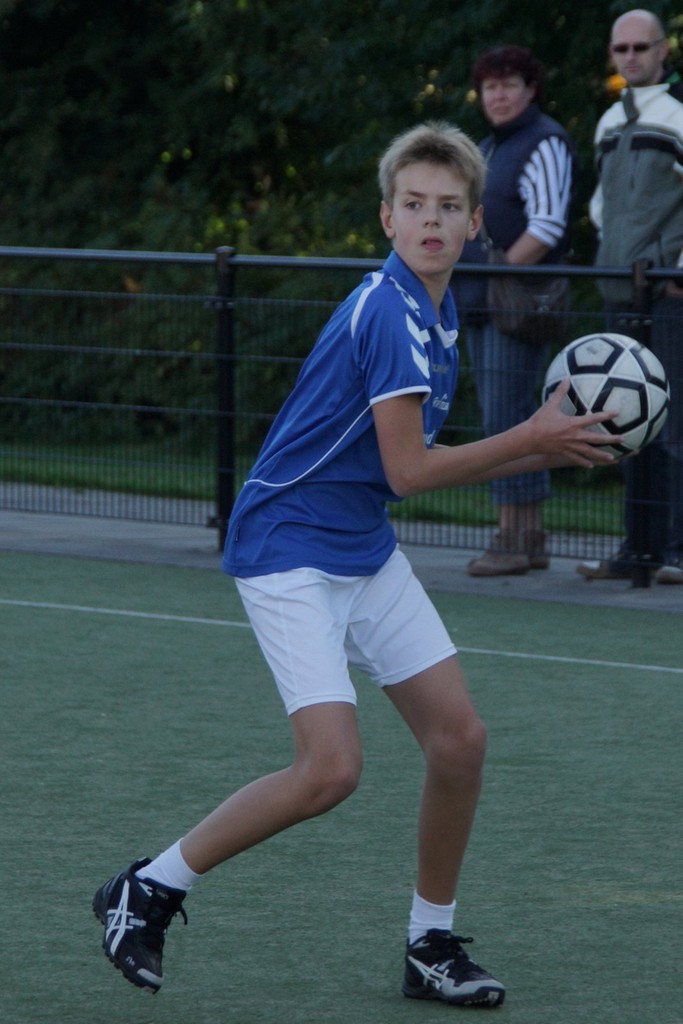 KV Tilburg C2  28 september -014.jpg